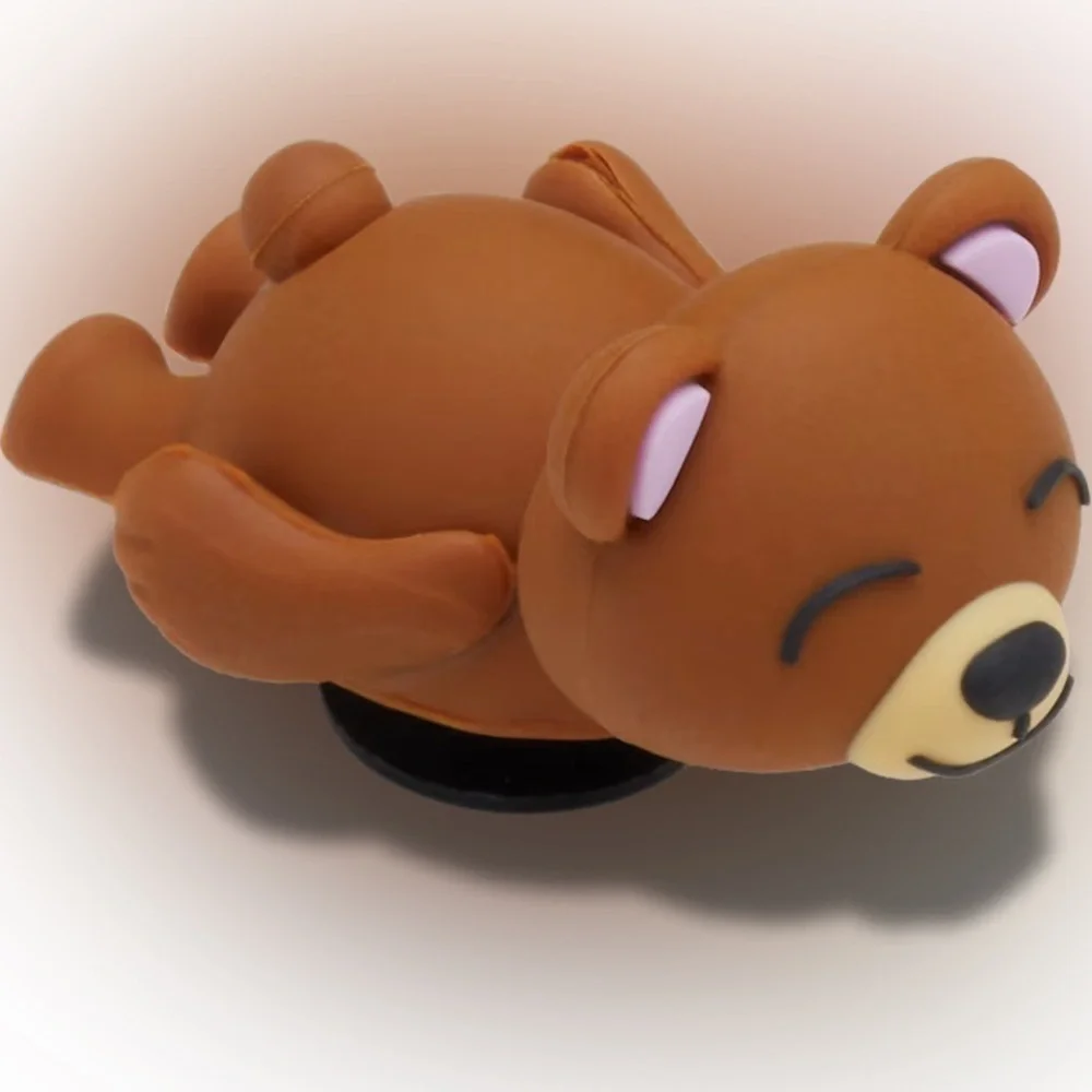 CROCS 3D brown bear on a tummy jibbitz